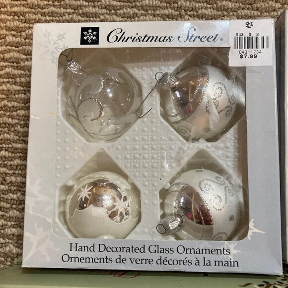 Vintage Christmas Tree Ornaments - Picture 8 of 8